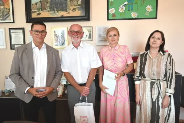 Pożegnanie wieloletniego naczelnika z Głogówka: Jacek Nalepa odchodzi na emeryturę