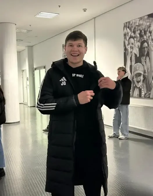 Jakub Gruchman nowym trenerem bramkarzy w AP Biała