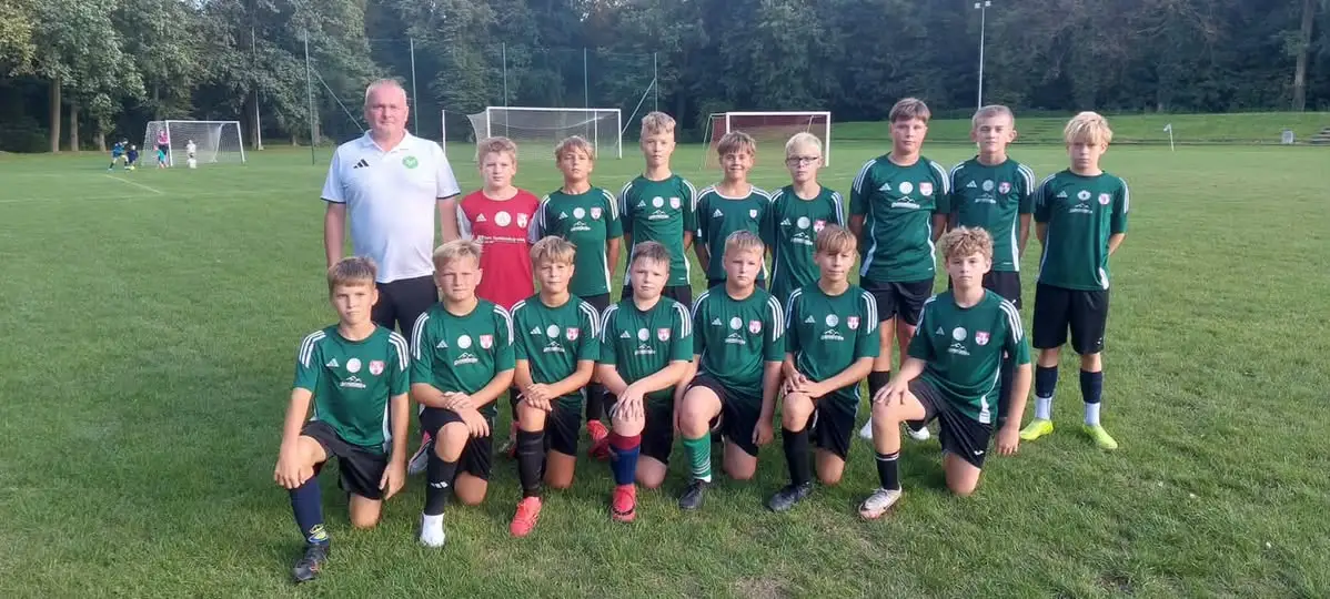 Młodziki AP Biała wygrywają w Korfantowie 5:1 w inauguracyjnym meczu sezonu