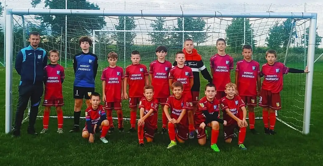 Młodzicy rozgromili Piątkę II Prudnik 14:2 w efektownym meczu