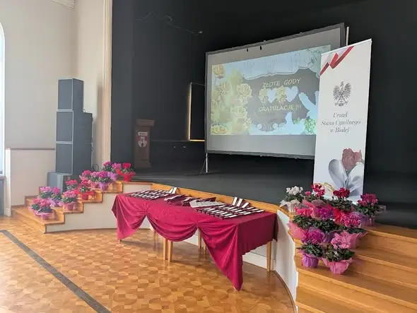 Złote Gody w Białej – 22 pary świętowały 50-lecie małżeństwa