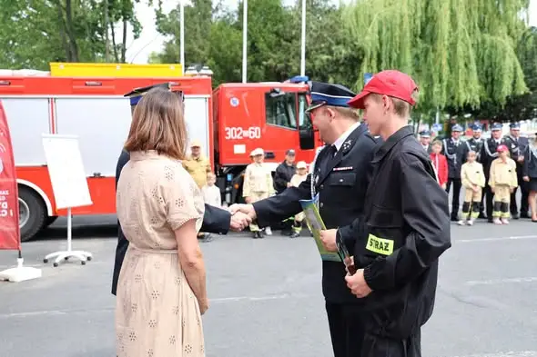 Ochotnicza Straż Pożarna w Białej z dofinansowaniem na sprzęt dla Młodzieżowej Drużyny Pożarniczej
