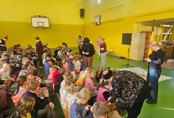 Szkoła włączyła się w akcję „Ratujemy, uczymy ratować” – 30 minut ciągłej resuscytacji