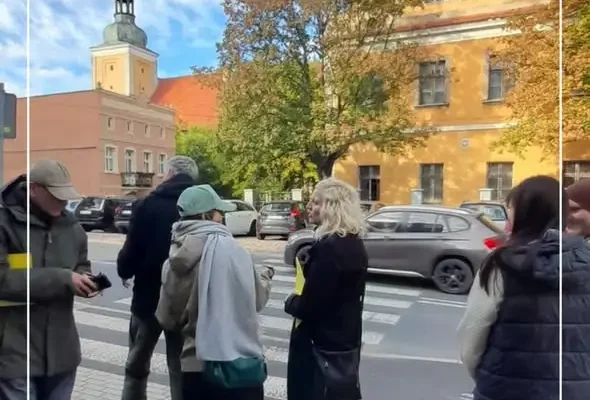 Spacer badawczy „Śladami dziedzictwa żydowskiego w Białej” – jak mieszkańcy rozmawiali o pamięci miejsc