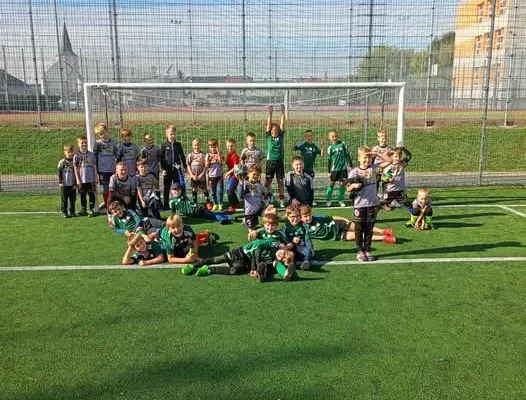 Młodzi piłkarze AP Biała rozegrali sparing z APN Głogówek
