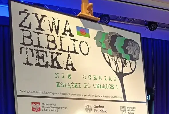 „Żywa Biblioteka” w Prudniku – uczniowie rozmawiali z ludźmi, których dotykają stereotypy