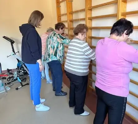 Głogówek stawia na seniorów – druga edycja projektu „Codziennie samodzielni” w pełnym rozkwicie